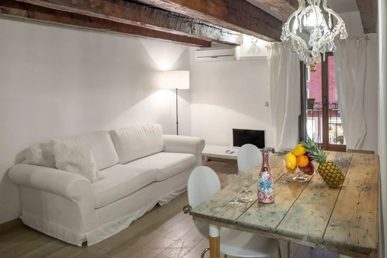 Casa Delle Erbe Apartment Verona